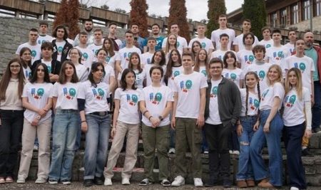 Учешће ученика Рачунарске гимназије на камповима Примењене физике и електронике
